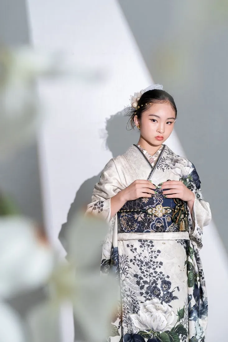 白い振袖のナチュラルな前撮り